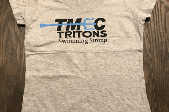 Gildan – TMEC Women V-Neck Team Shirt in Sports Grey